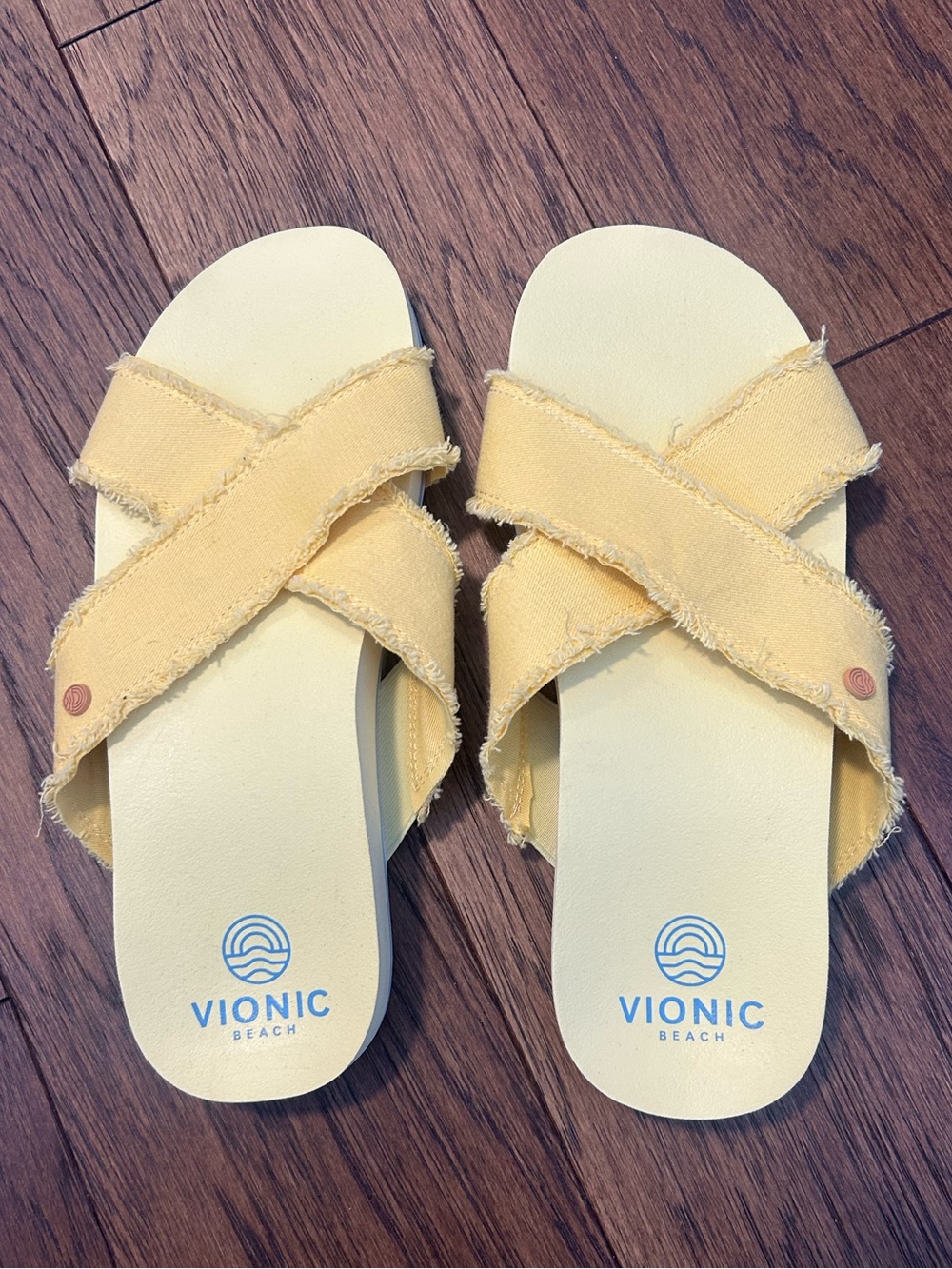 Vionic Butter Yellow Beach Boardwalk Panama Canvas Sandals Washable Slide
